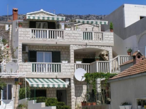 Villa Senjkovic - Apartments with Balcony and Sea View